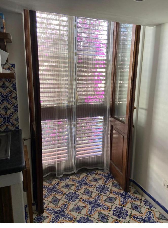 Casa Isabella Loc Turist Br Daire Lipari  Dış mekan fotoğraf